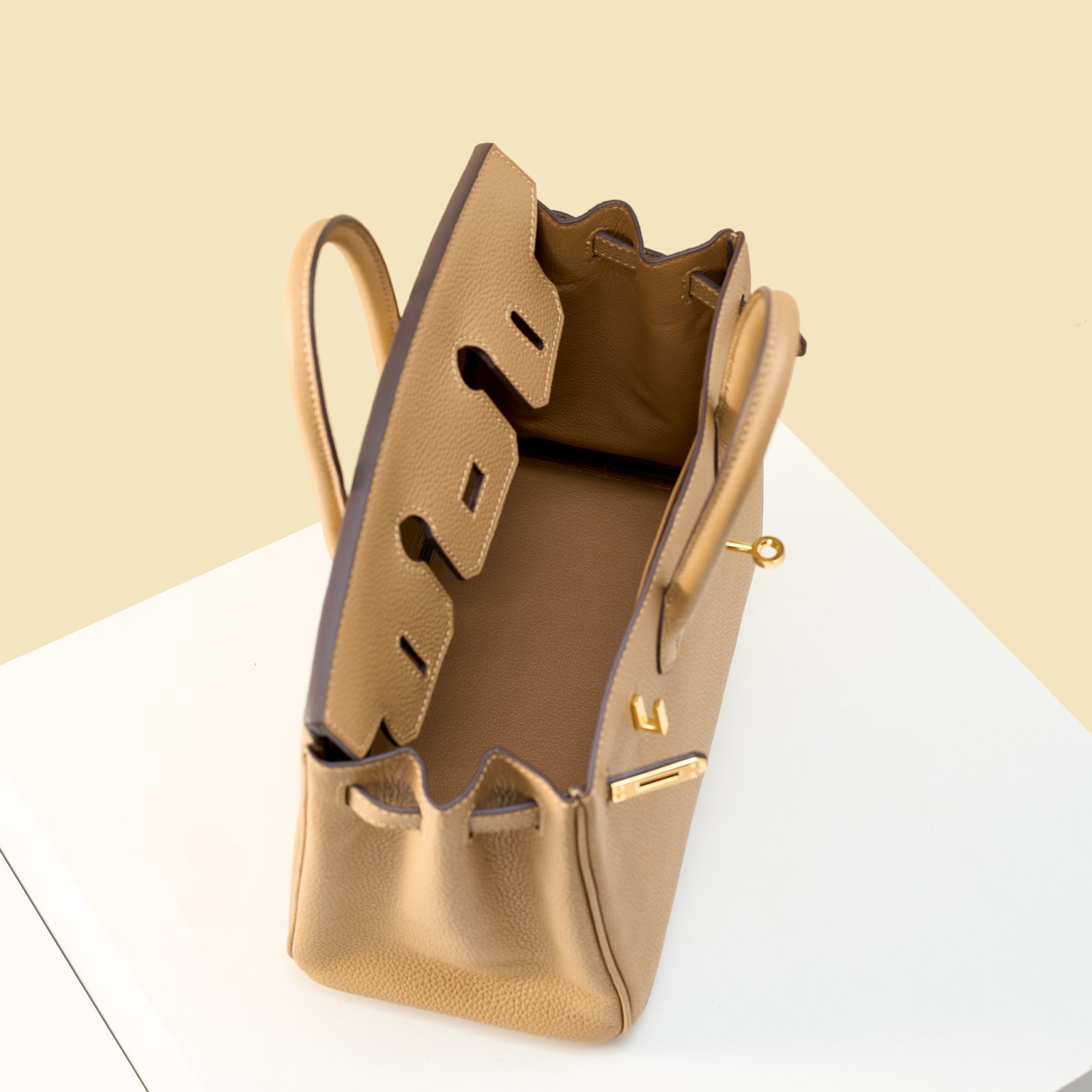 JX Birkin 25 in Biscuit with Contrast Stitching – Artisan Code 052, Hand-Stitched, Stainless Steel Hardware