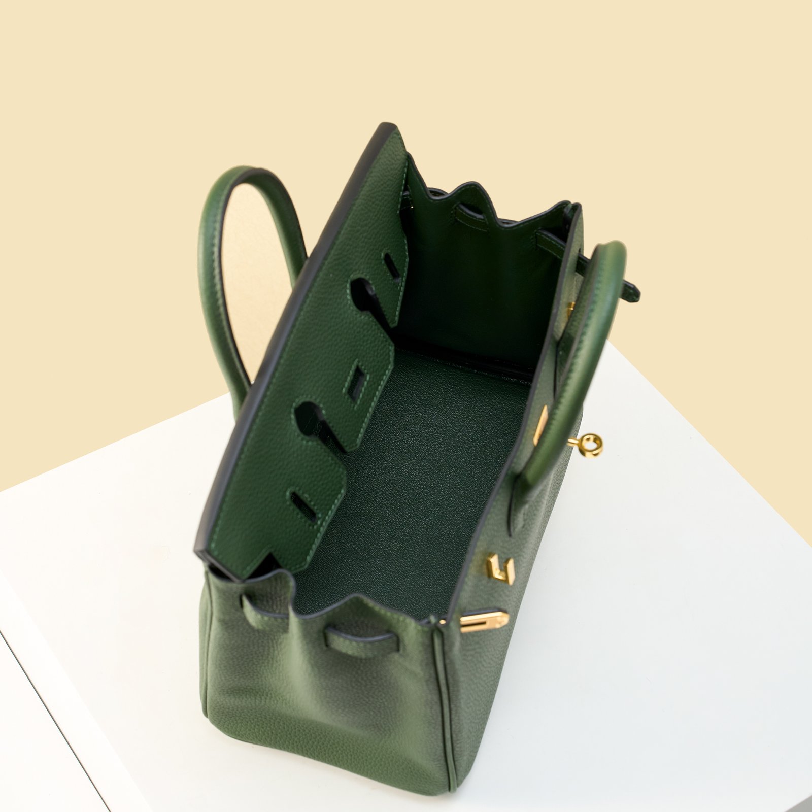 JX Birkin 25 in British Green with Contrast Stitching – Artisan Code 052, Hand-Stitched, Stainless Steel Hardware