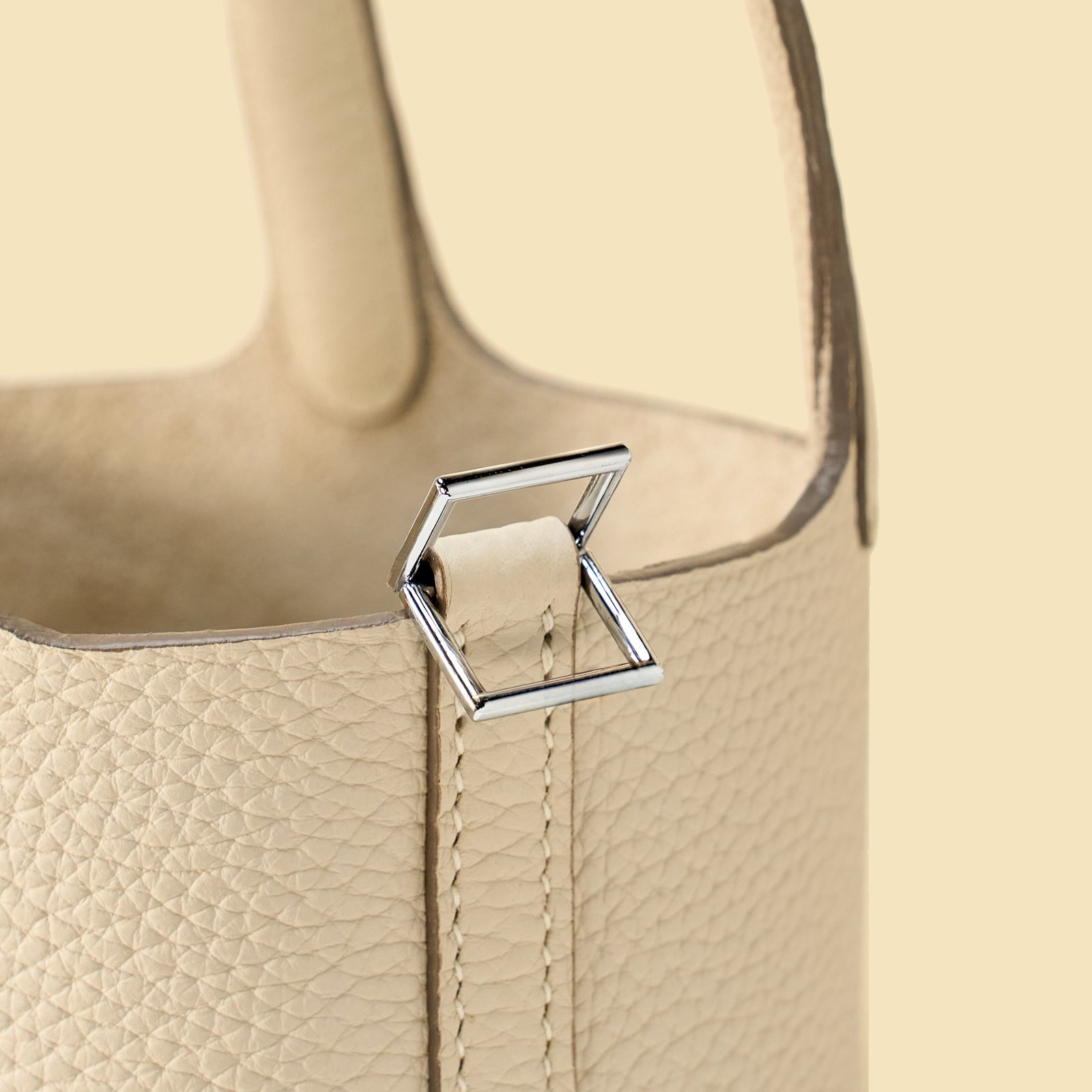 JX Mini Picotin Lock in Milkshake White – Artisan Code 052, Hand-Stitched, Stainless Steel Hardware