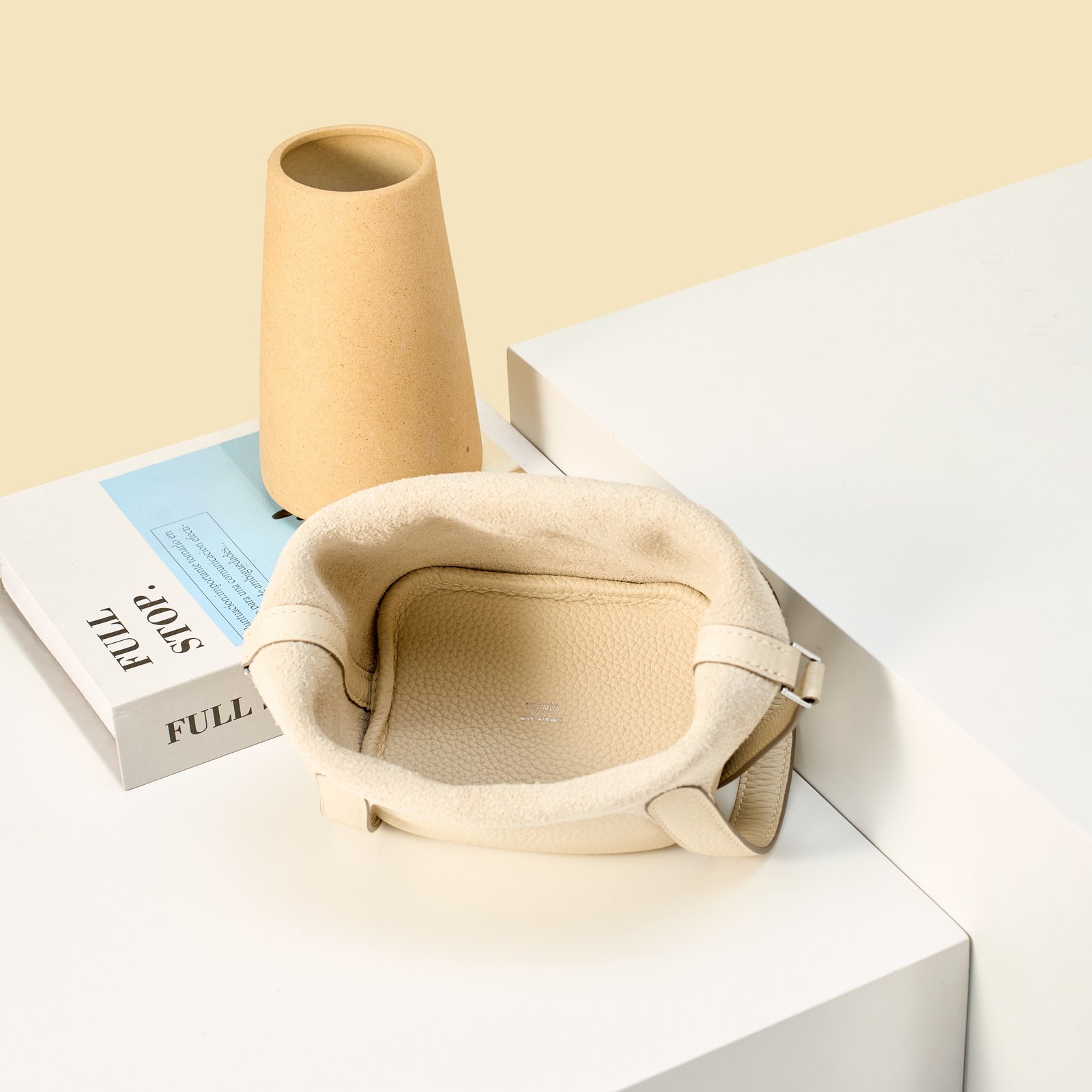 JX Mini Picotin Lock in Milkshake White – Artisan Code 052, Hand-Stitched, Stainless Steel Hardware