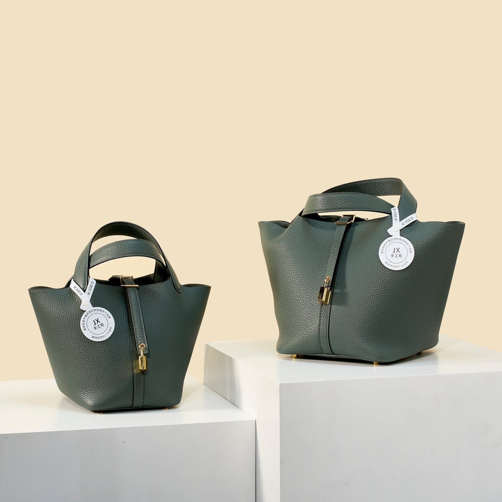 JX Premium Picotin Lock in Almond Green – Artisan Code 052, Sizes 18 & 22 – 01 JX Premium Picotin Lock in Almond Green – Artisan Code 052, Sizes 18 & 22