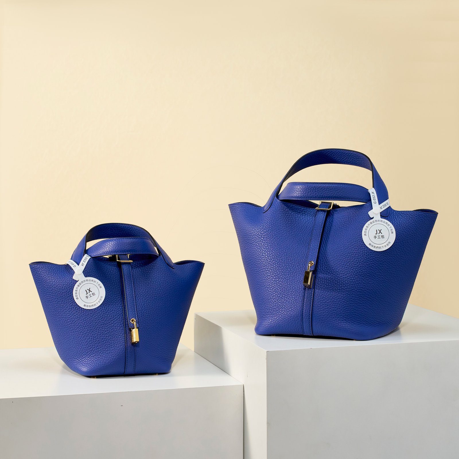 JX Premium Picotin Lock in Electric Blue – Artisan Code 052, Sizes 18 & 22