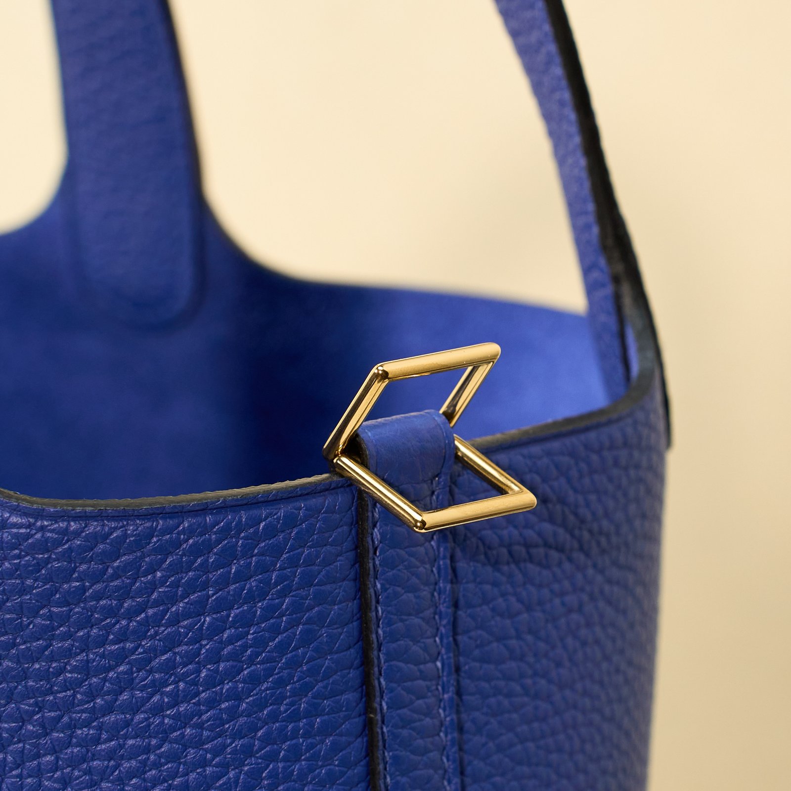 JX Premium Picotin Lock in Electric Blue – Artisan Code 052, Sizes 18 & 22