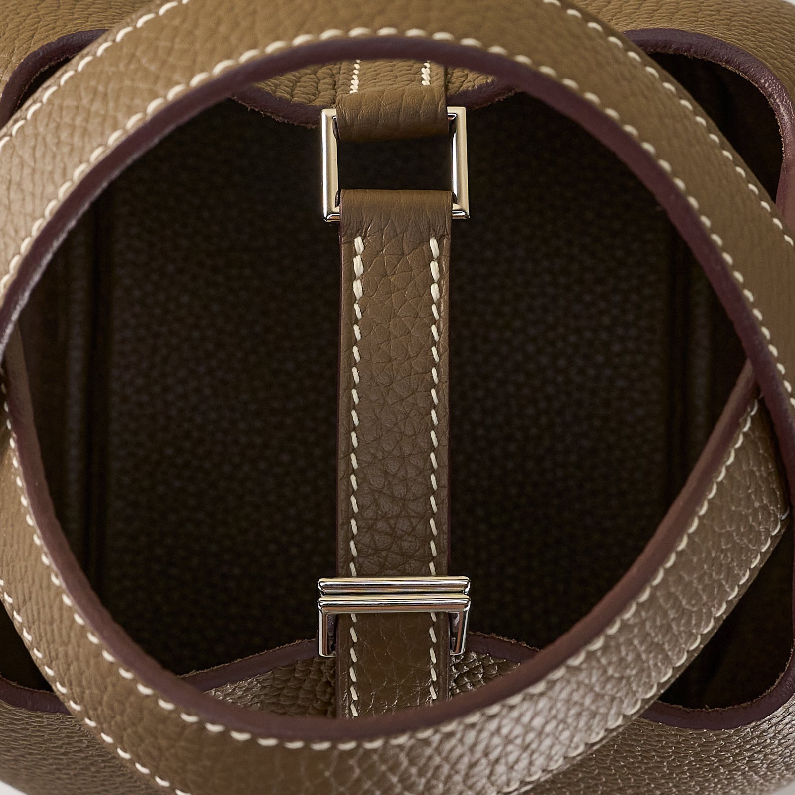JX Premium Picotin Lock in Etoupe with Contrast Stitching – Artisan Code 052