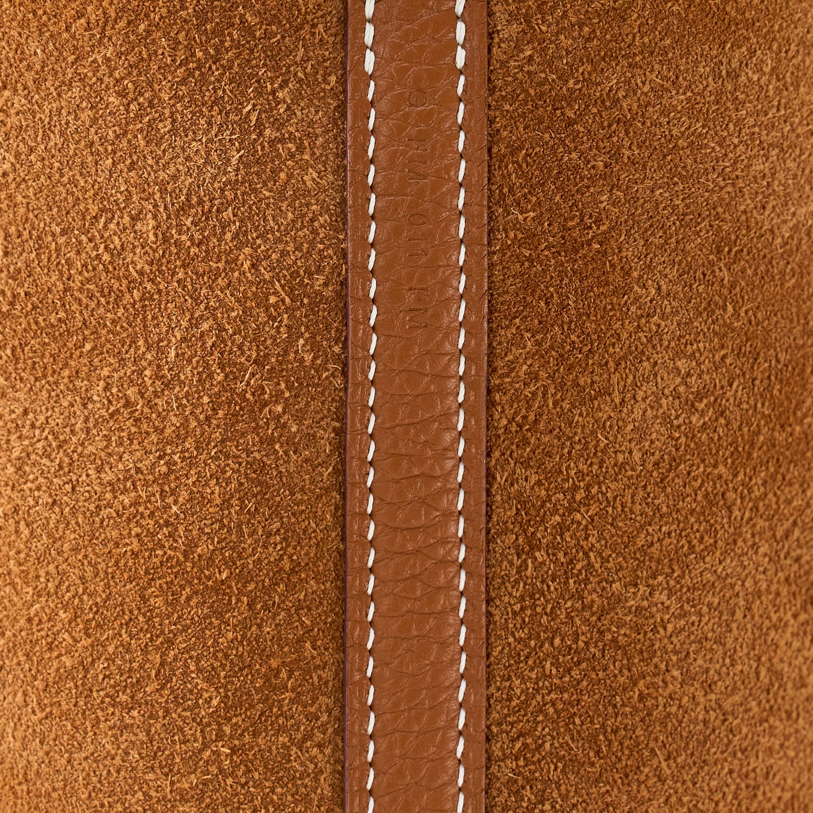 JX Premium Picotin Lock in Gold with Contrast Stitching – Artisan Code 052