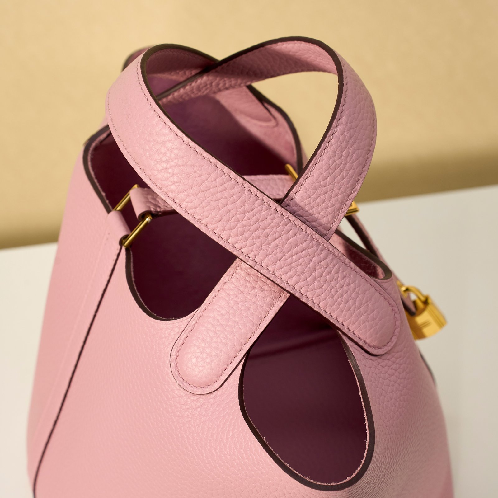 JX Premium Picotin Lock in Mauve – Artisan Code 052, Sizes 18 & 22