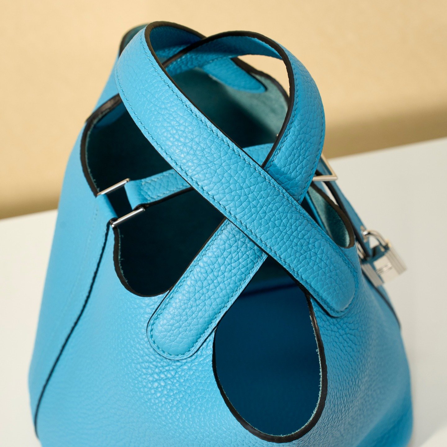 JX Premium Picotin Lock in Northern Blue – Artisan Code 052, Sizes 18 & 22