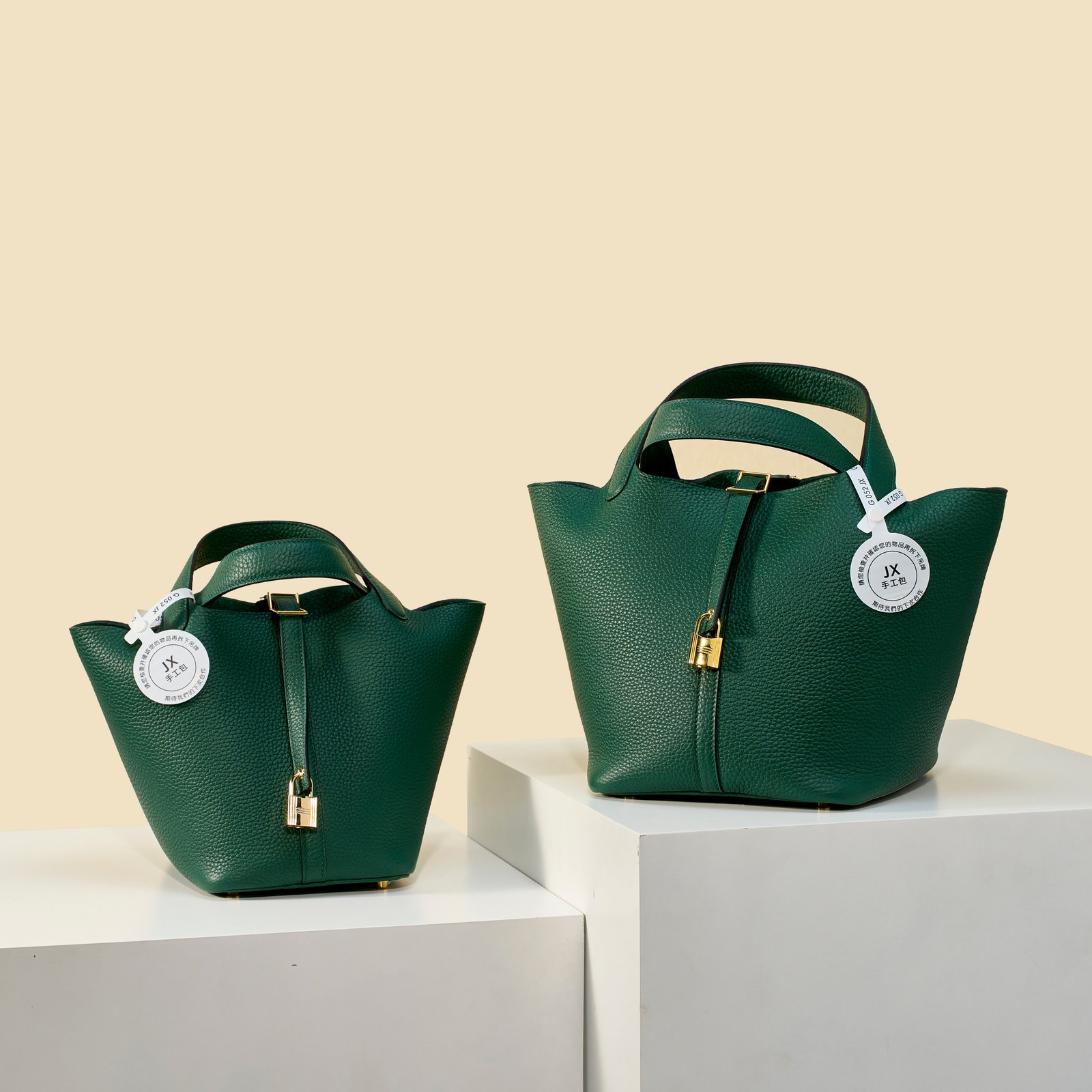 JX Premium Picotin Lock in Peacock Green – Artisan Code 052, Sizes 18 & 22